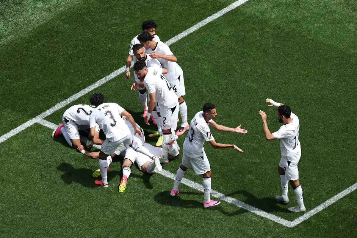 قنوات مجانية تنقل مواجهة مصر ونيوزيلندا في كأس العالم