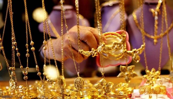 لماذا تراجع سعر الذهب في مصر 1000جنيه خلال شهر؟ 4 أسباب تقلب السوق