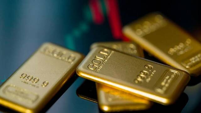 أسعار الذهب في مصر تتراجع 30 جنيهًا للجرام بنهاية تعاملات الاثنين