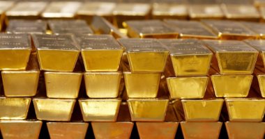 سعر الذهب يواصل تراجعه.. والجرام عيار 21 يسجل هذا الرقم