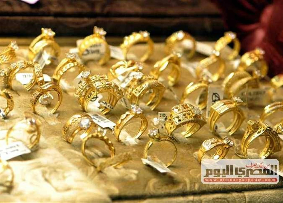 عيار 21 يواصل الآن انخفاضه الكبير.. سعر الذهب اليوم الخميس 25 يونيو 2026 بالصاغة محليًا وعالميًا