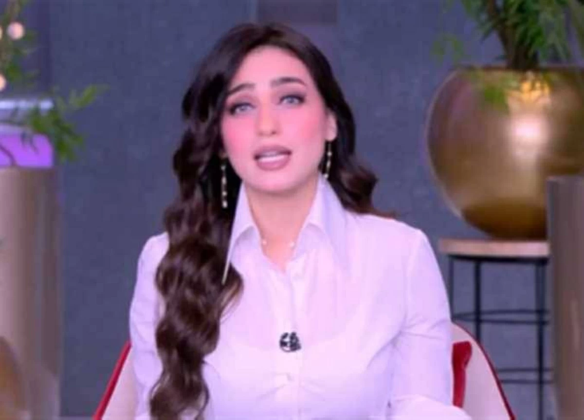 ياسمين عز عن انهيار أسعار الذهب والدواجن: «حاسّة إنى بحلم»