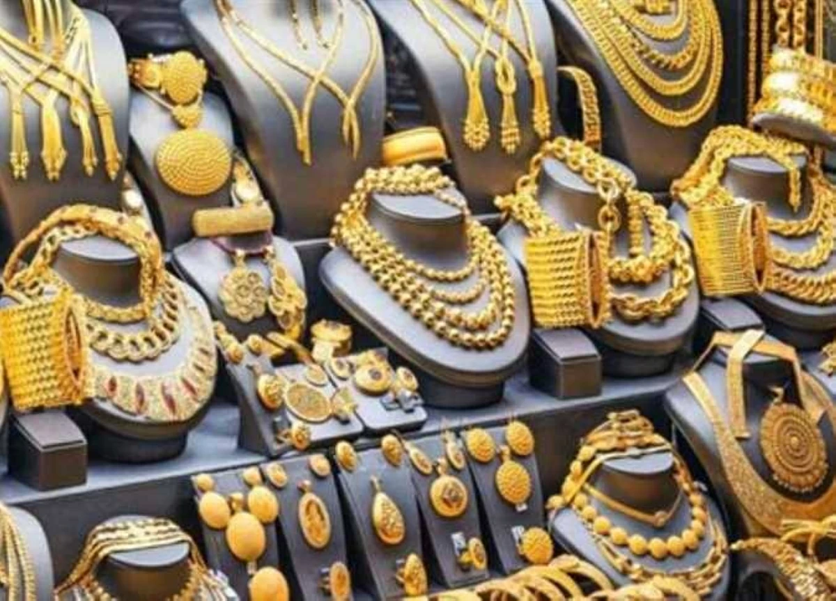 هل سيرتفع الذهب مجددًا؟ خبير اقتصادى يحسم الجدل ويقدم نصائح للمستثمرين