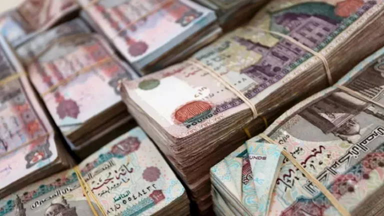 خبير اقتصادي: تراجع الذهب يعزز جاذبية الشهادات البنكية
