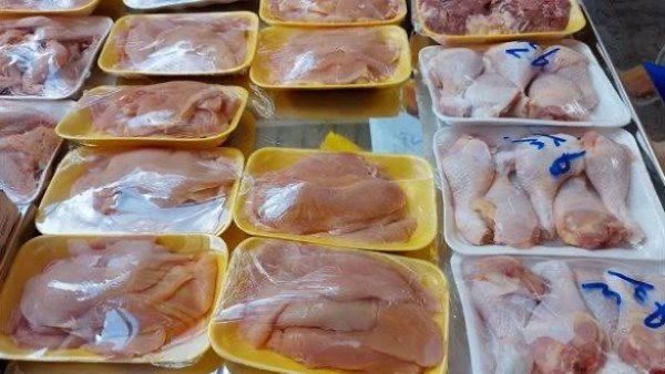 البانيه بـ190 جنيها.. مفاجأة في أسعار الفراخ والبيض اليوم الأثنين