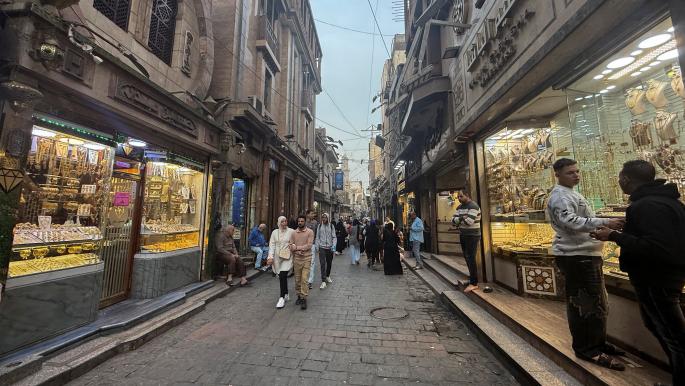 مصر: الذهب يتعافى وسعر الأونصة يتجاوز 4000 دولار
