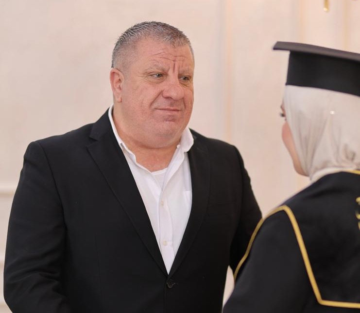 آية نصر زكريا .. مبارك التخرج
