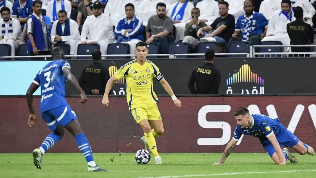 اخبارك نت | 8 منصات عالمية.. اهتمام إعلامي عالمي غير مسبوق بكلاسيكو النصر ضد الهلال في الدوري السعودي