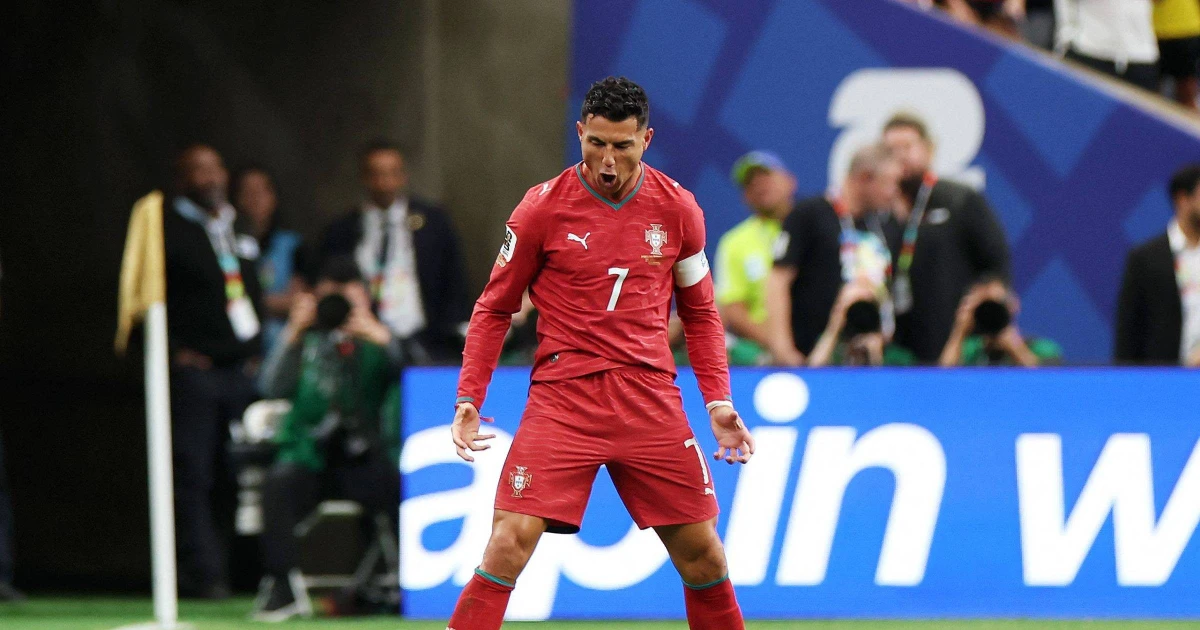 افتتح رونالدو رصيده التهديفي في كأس العالم 2026، محطماً العديد من الأرقام القياسية بعد تسجيله هدفين رائعين.