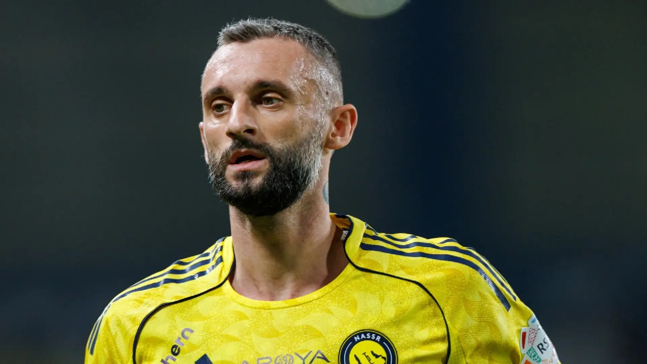 النصر يعلق ملف تجديد عقد بروزوفيتش