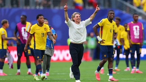 رئيس الإكوادور يعلن عطلة وطنية بعد التأهل في مونديال 2026 : lematinsports