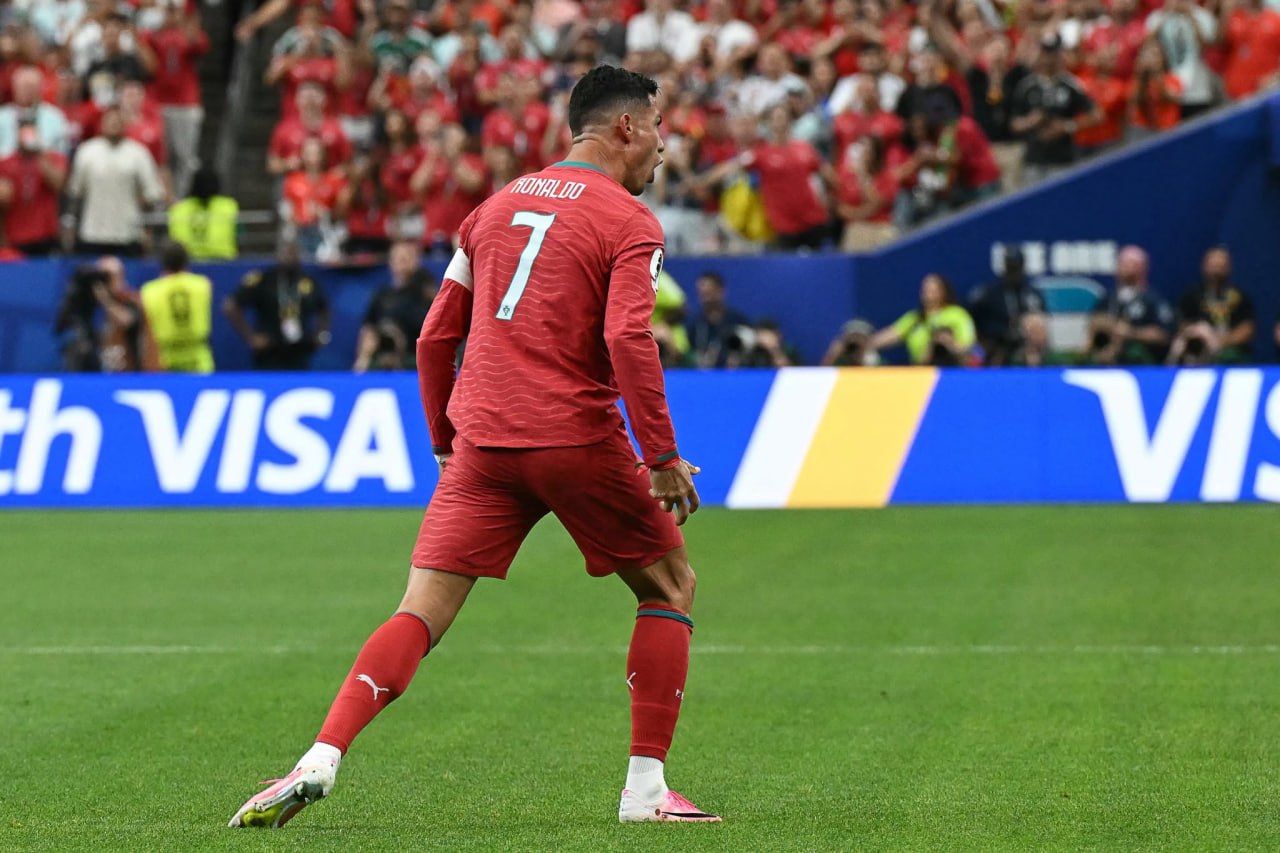 رونالدو ينفرد بإنجاز تاريخي في كأس العالم ويتفوق على ميسي برقم غير مسبوق#
