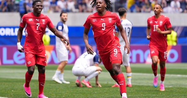 سحقت سويسرا البوسنة والهرسك، مما فتح الباب أمام جولة خروج المغلوب في كأس العالم.