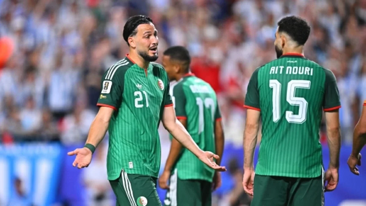 شاهد.. قناة مفتوحة تنقل مباراة الأردن والجزائر في كأس العالم مجانا