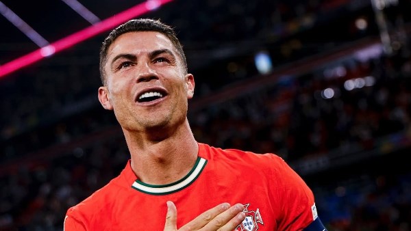 شقيقة رونالدو تدافع عنه بعد تعثر البرتغال: الحزن الحقيقي ليس بسبب التعادل