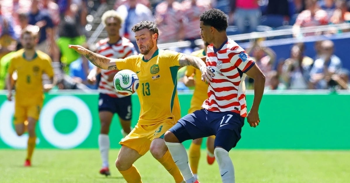ضمنت الولايات المتحدة الأمريكية والمكسيك، وهما البلدان المضيفان، مكانهما في الدور التالي من كأس العالم 2026 كمتصدرين للمجموعتين.