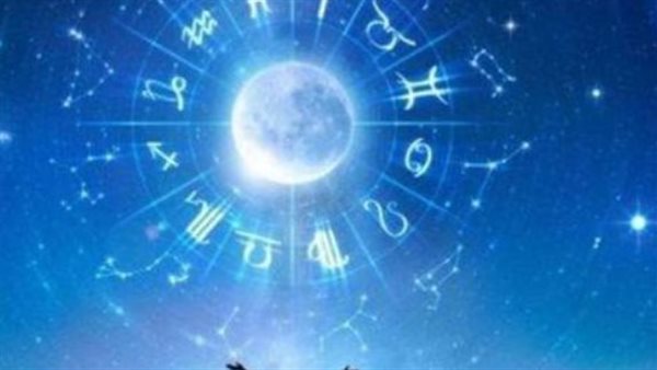 ماذا تخبئ لك الأفلاك اليوم؟ تنبؤات يوم الاثنين لجميع الأبراج الفلكية