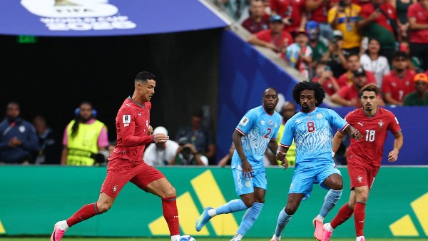 مدرب البرتغال : كريستيانو قدوة للجميع .. ولن نسمح بأي فوضى داخل المنتخب في كأس العالم