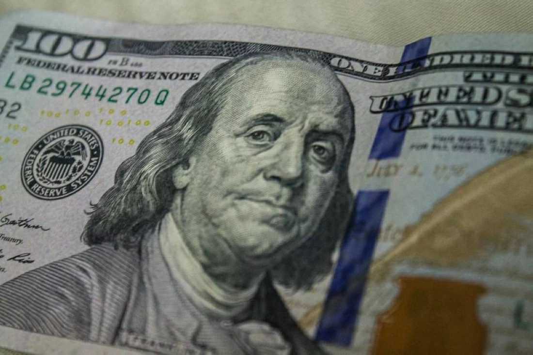 «ارتفاع جديد للدولار في مصر» سعر العملة الأمريكية يتجاوز 56 جنيهاً في الأسواق المحلية
