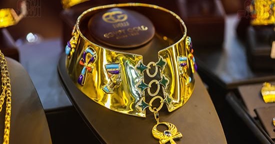أسعار الذهب في مصر اليوم الثلاثاء 27 أكتوبر 2026 عيار 21 يصل إلى 6350 جنيهاً