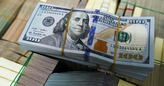 سعر الدولار اليوم الاثنين في البنوك مقابل الجنيه