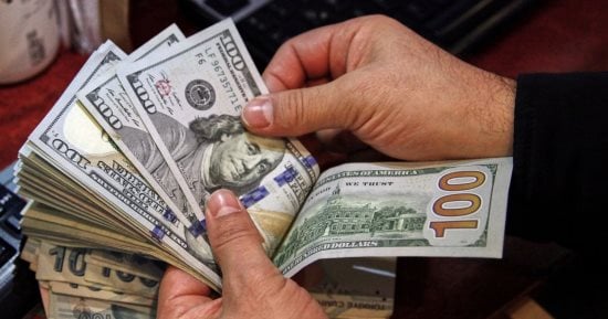 استقرار سعر الدولار مقابل الجنيه في البنوك يوم الثلاثاء