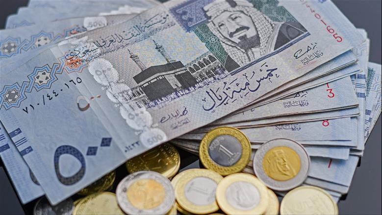 «تحديث اليوم» سعر الريال مقابل الجنيه في البنوك عند افتتاح السوق الاثنين 26 أكتوبر 2026