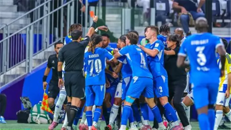 «مباراة الهلال والشمال تجمع الفريقين اليوم» تفاصيل النقل والقنوات المفتوحة لمتابعة البث الحي