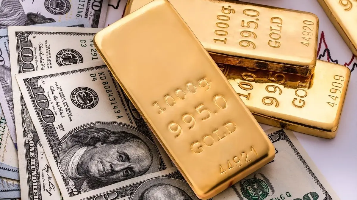 تراجع أسعار الذهب مع صعود الدولار وترقب قرار البنك المركزي الأمريكي