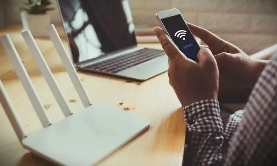 «تحكم في سرعتك وميزانيتك» أسعار جديدة لباقات الإنترنت المنزلي في مصر تتناسب مع جميع الاحتياجات