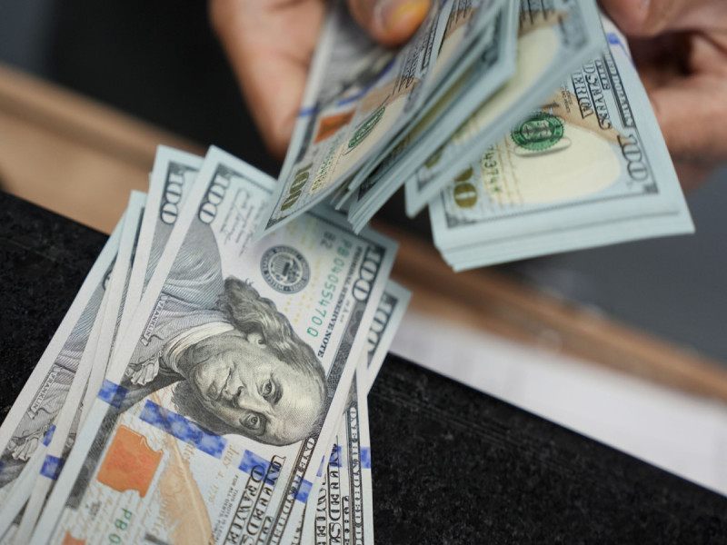 تطورات أسعار صرف الدولار في الأسواق العراقية ليوم السبت