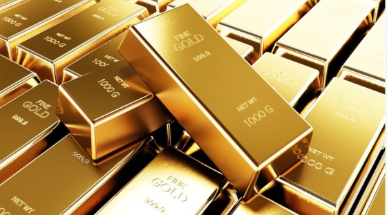 تراجع أسعار الذهب وتصاعد قيمة الدولار في الأسواق العالمية